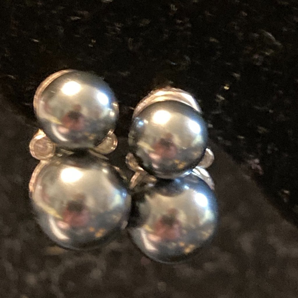 Vintage Carol Lee Twin Black Faux Pearl Pierced Earrings On Silver Tone Setting.